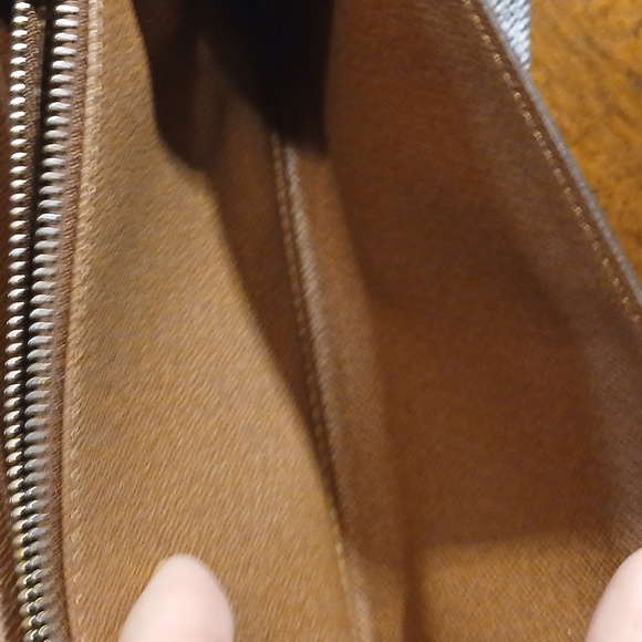 Louis Vuitton Brown Monogram Sarah Long  Wallet Brown - Picture 11 of 13